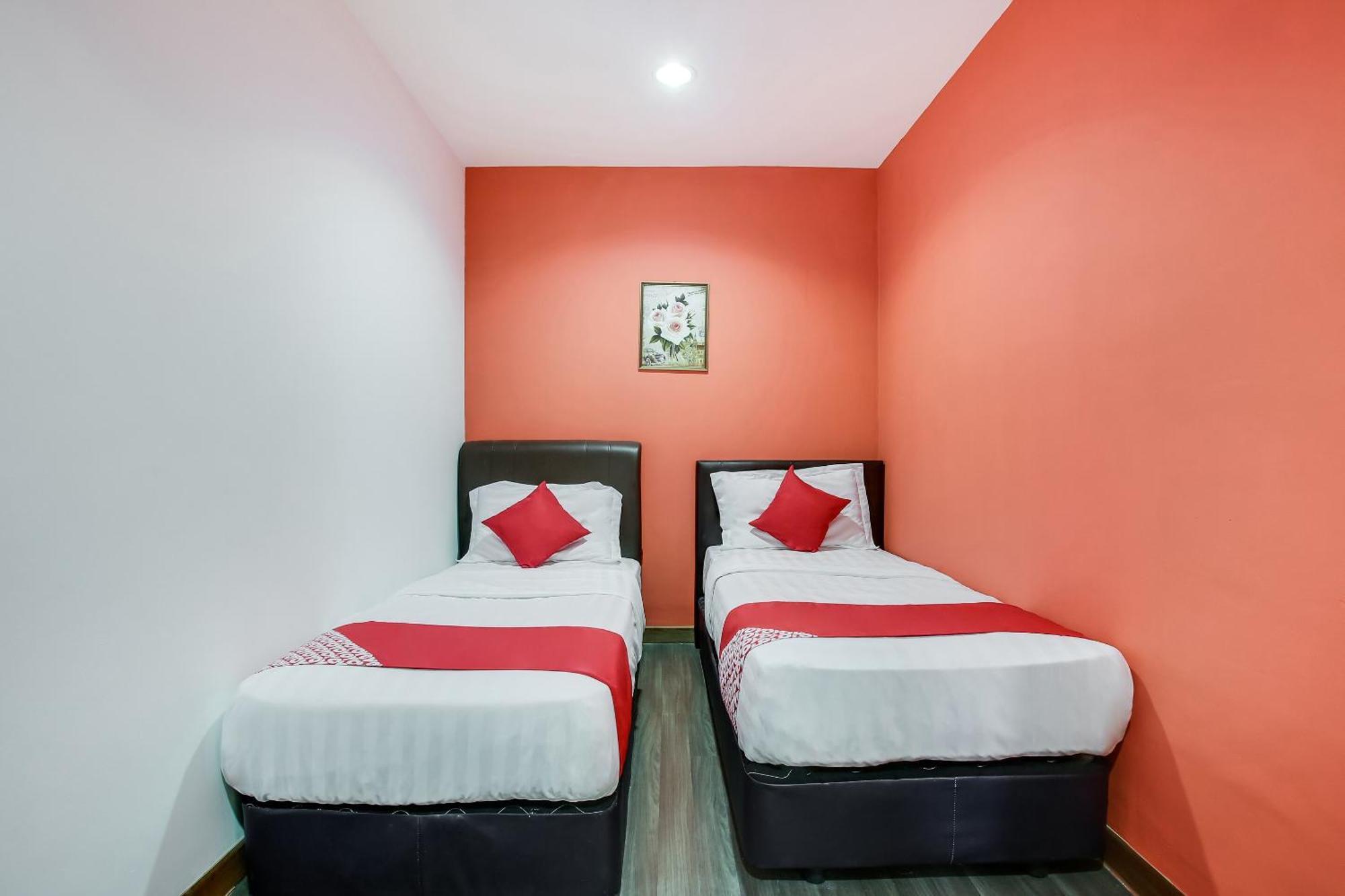 Oyo 90282 Hotel Taj Inn, Seksyen 7 Shah Alam Exterior foto