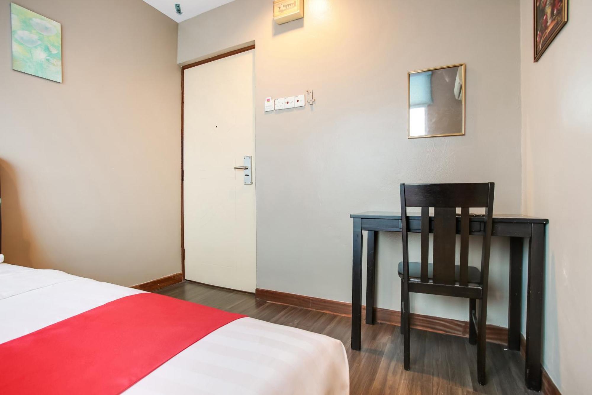 Oyo 90282 Hotel Taj Inn, Seksyen 7 Shah Alam Exterior foto